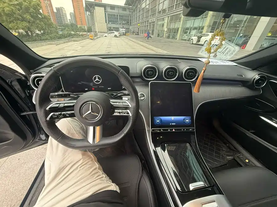 900x675_0_q87_c42_autohomecar__ChxpV2pIuIKAfCW3AAqxPtqYY8E780.jpg.webp
